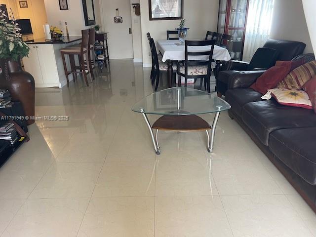 4400 Hillcrest Drive, Unit 701B Hollywood, FL 33021 - Photo 10 of 20 a view of a dining room with furniture