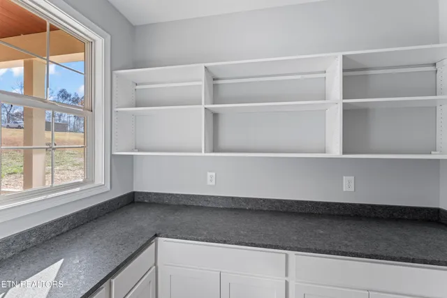 $734,900 | 826 Sophie Drive, Greenback, TN 37742