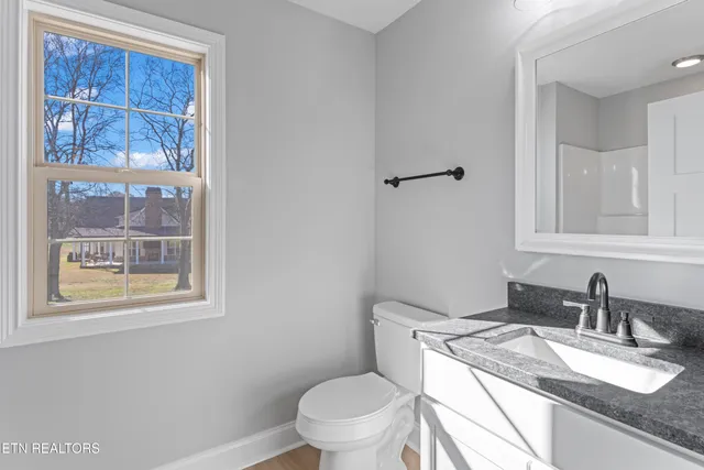 $734,900 | 826 Sophie Drive, Greenback, TN 37742