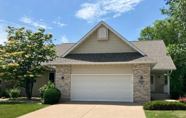 $395,000 | 1940 Cherry Street, Red Wing, MN 55066