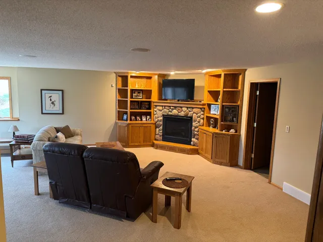 $395,000 | 1940 Cherry Street, Red Wing, MN 55066