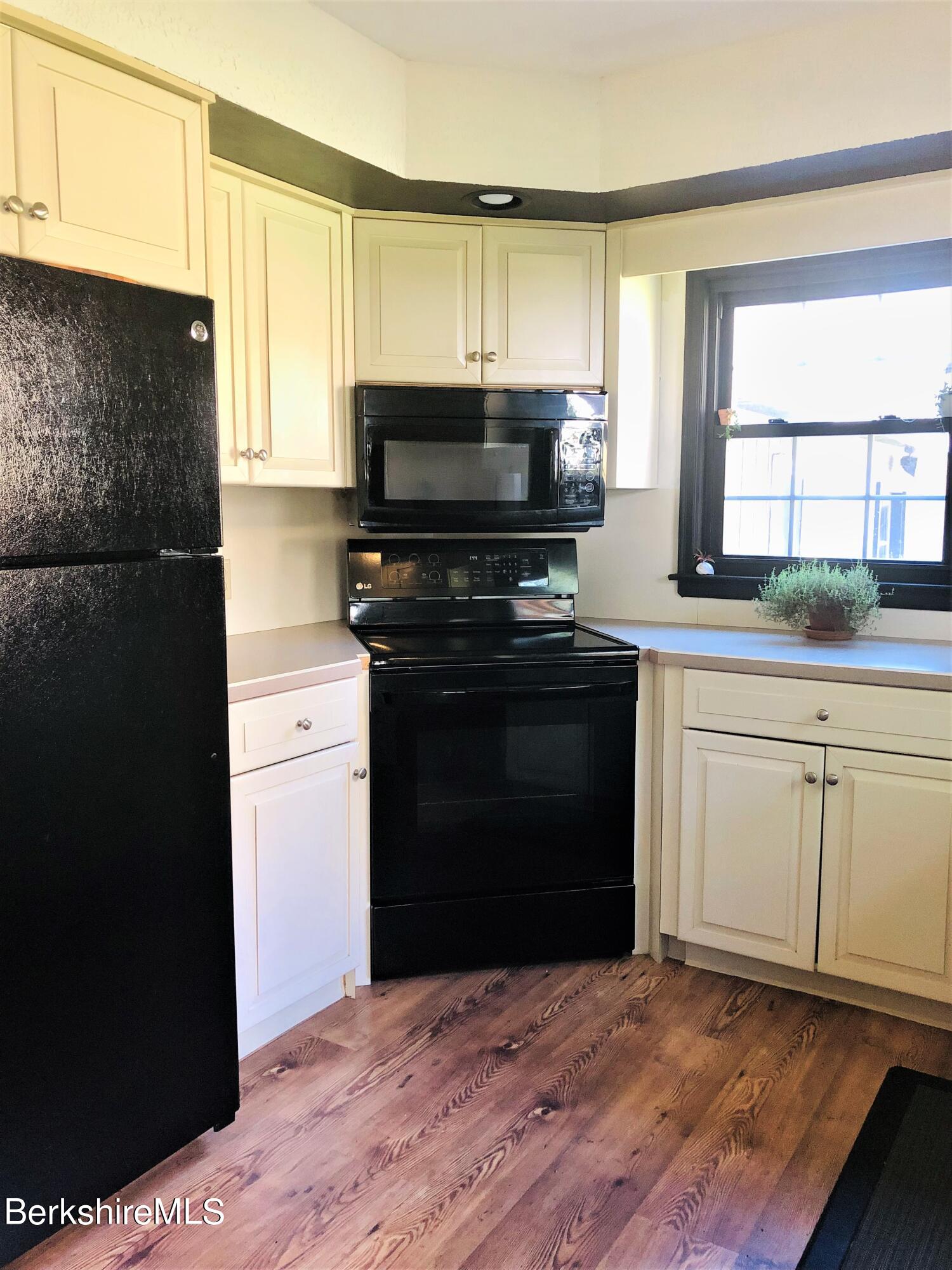 36 Bailey Road Lanesborough, MA 01237 - Photo 5 of 18 Kitchen 1
