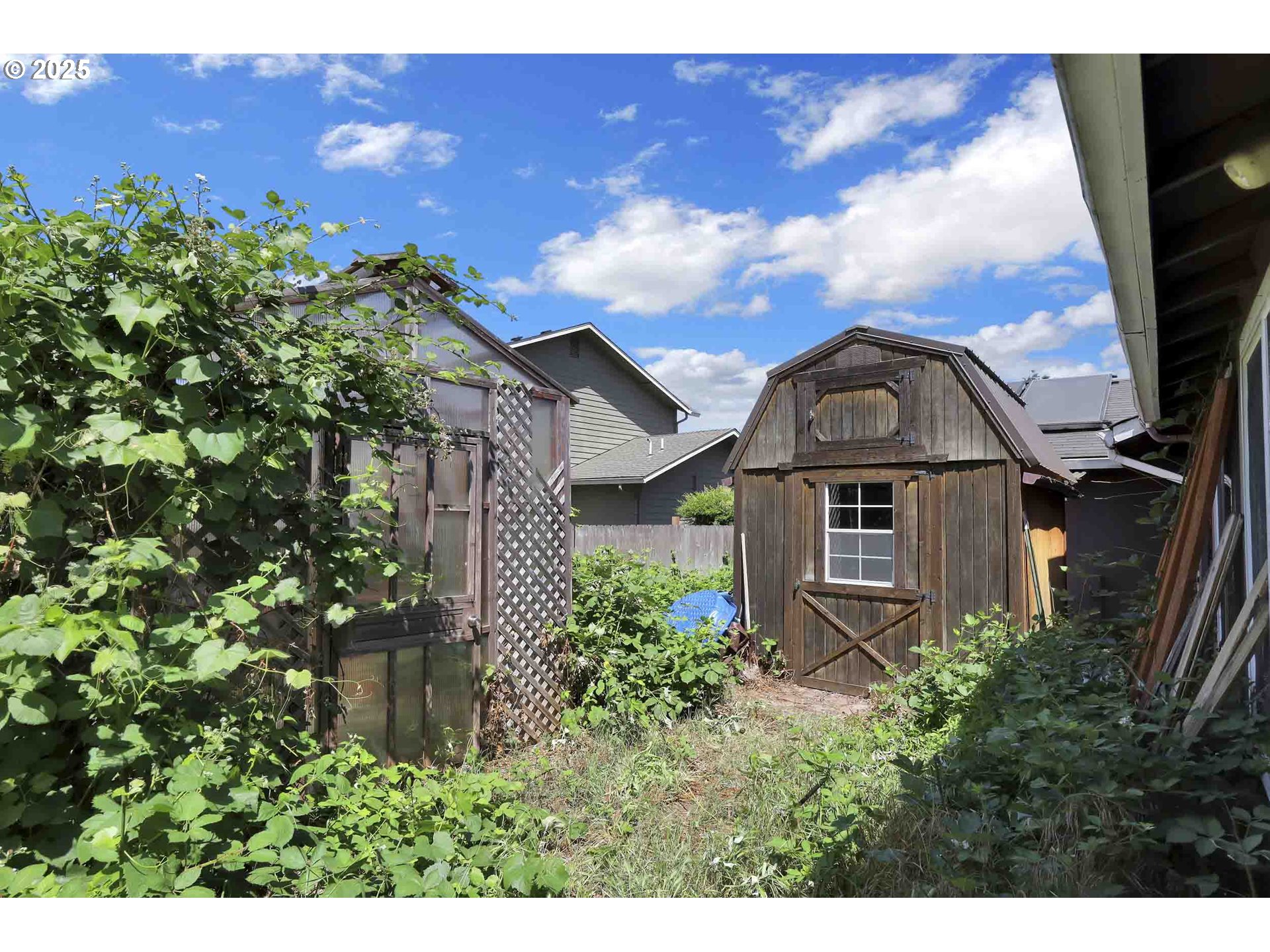 1168 Risden Place Eugene, OR 97404 - Photo 38 of 41 Gallery Image 38