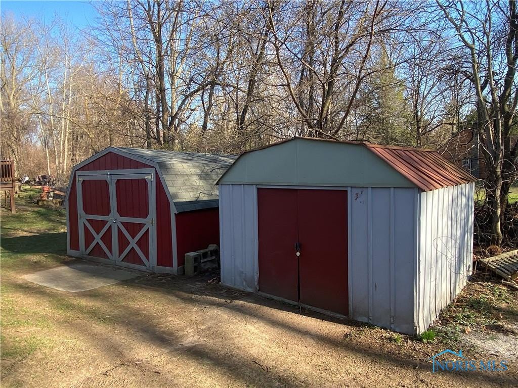 5950 Acres Road Sylvania, OH 43560 - Photo 10 of 10 Gallery Image 10