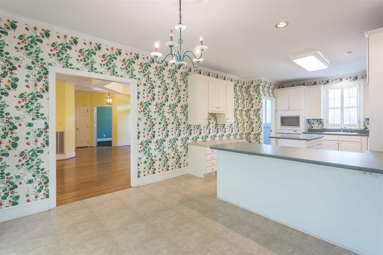 3361 Ridgecrest Court Raleigh, NC 27607 - Photo 11 of 15 Photo 11