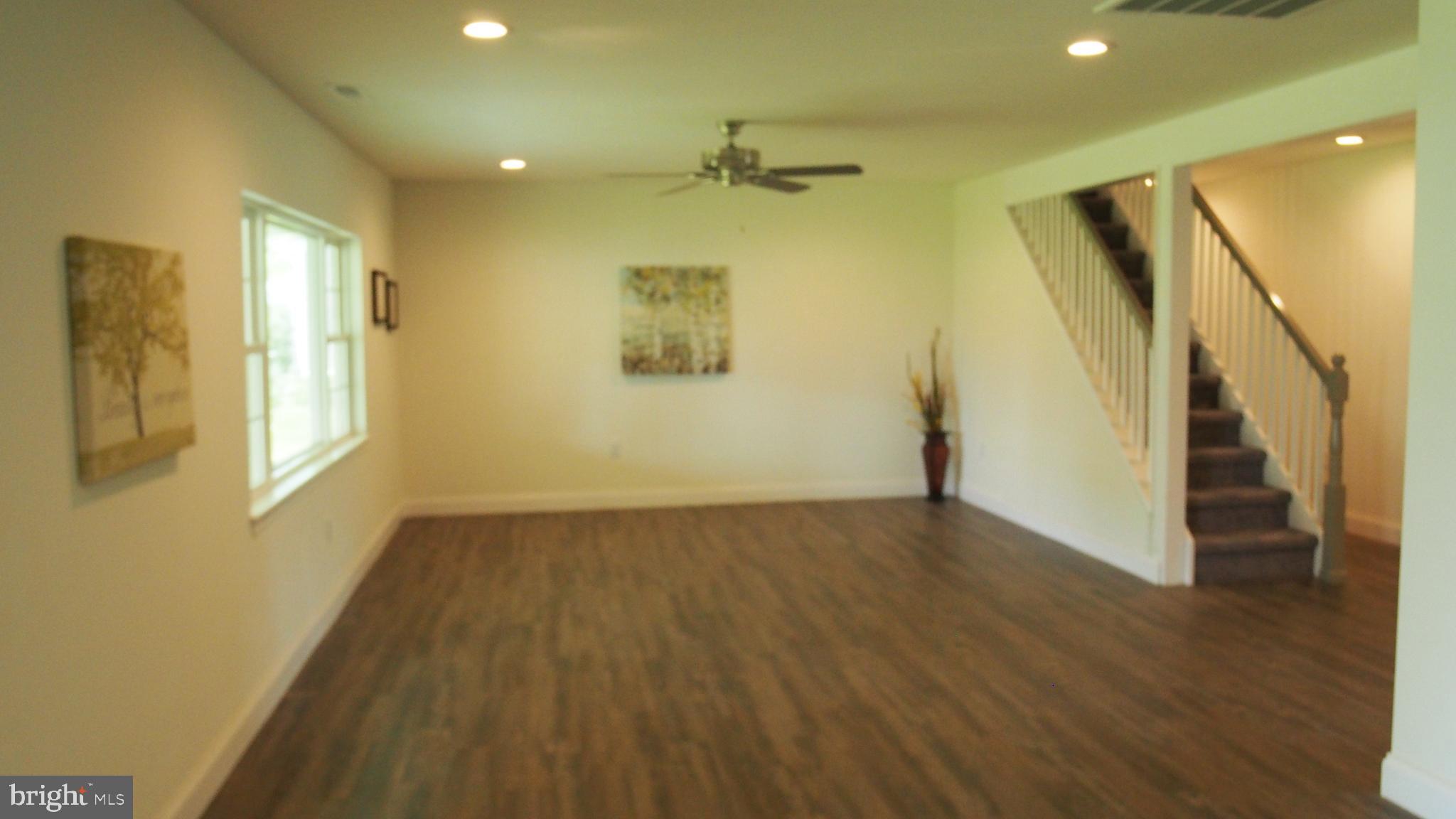 7 Smoketree Road Levittown, PA 19056 - Photo 14 of 35 Gallery Image 14