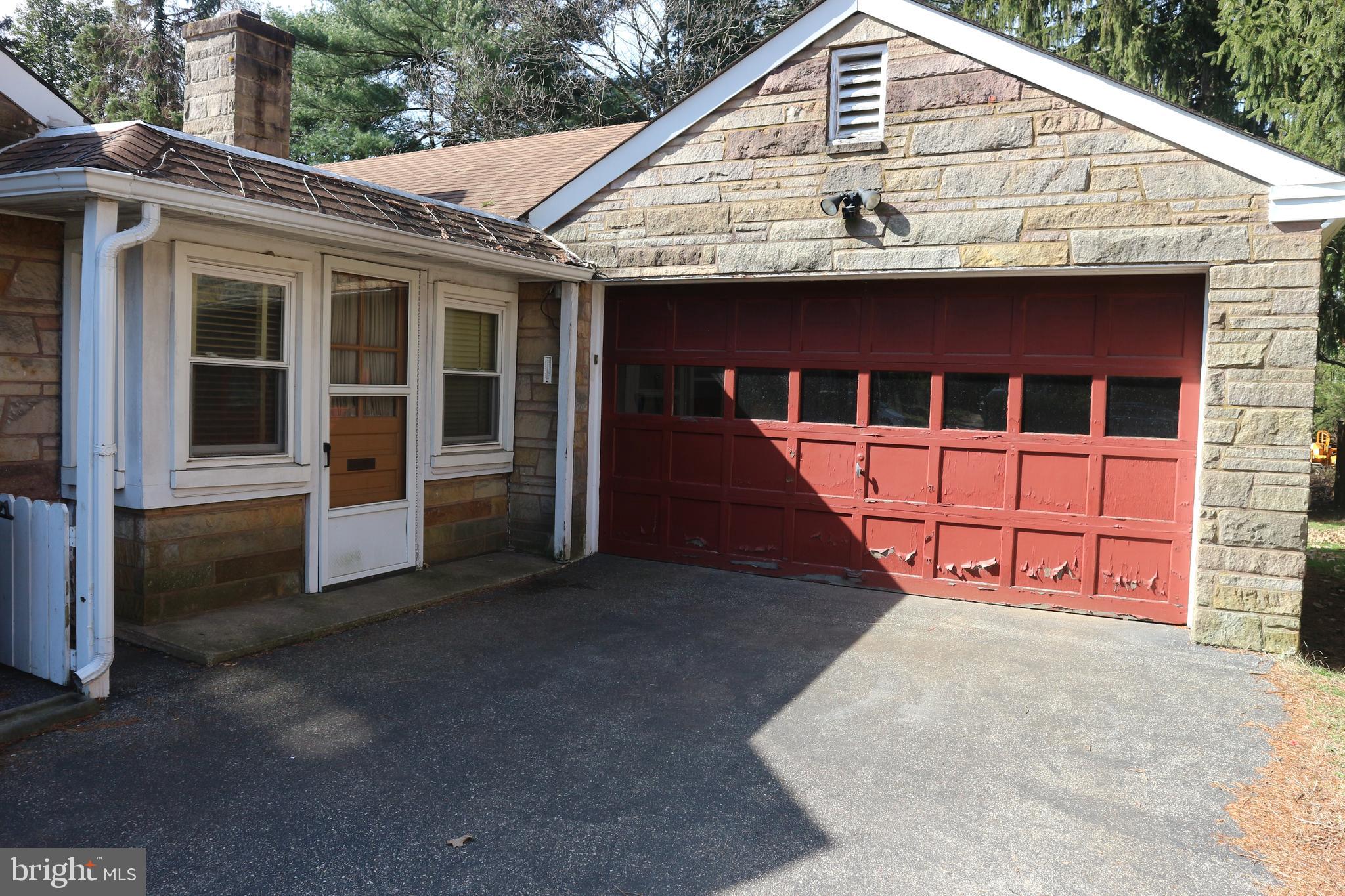 7804 Granville Road Philadelphia, PA 19128 - Photo 5 of 21 Gallery Image 5