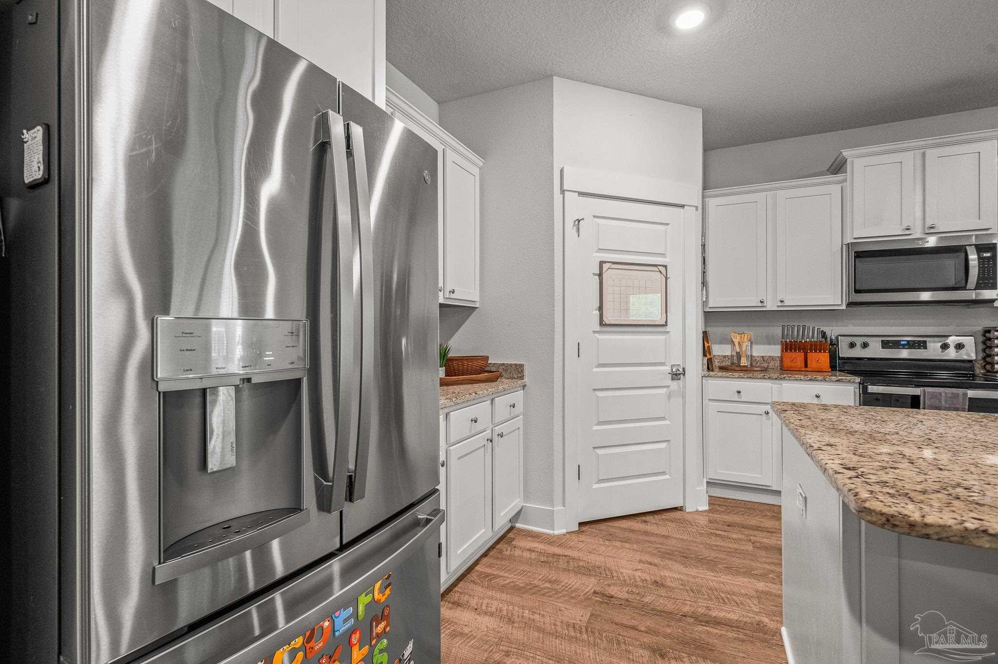 4097 Heart Pine Lane Pace, FL 32571 - Photo 8 of 57