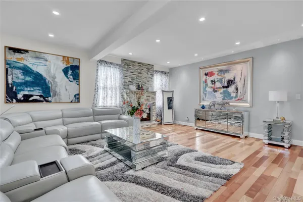 $949,000 | 26 Hilbert Street, Hempstead, NY 11550