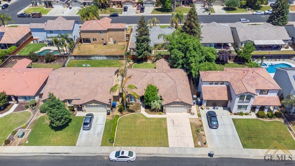 Undisclosed Address Bakersfield, CA 93312 - Photo 24 of 28 an aerial view of a