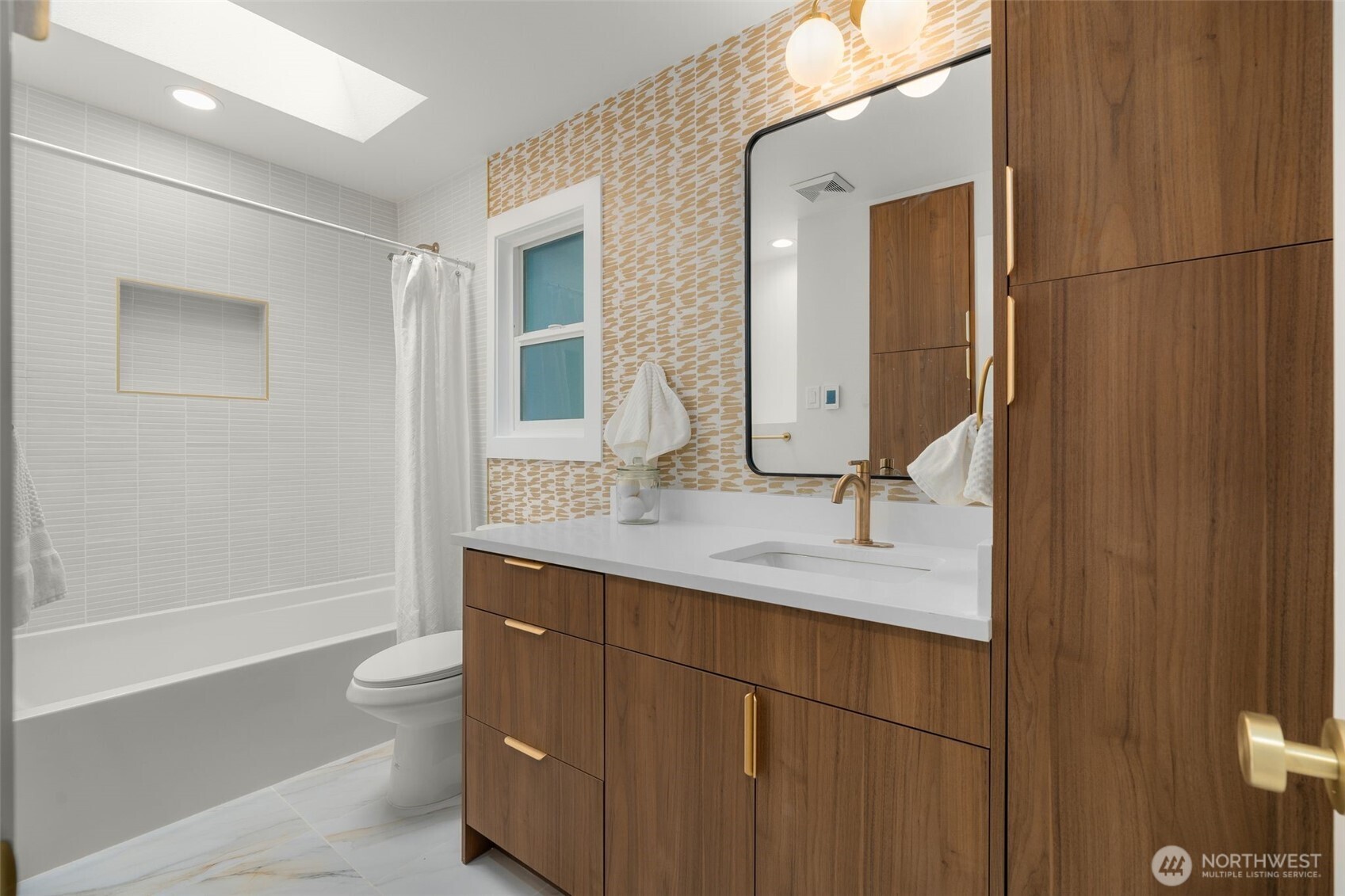 107 219th Place Southeast Bothell, WA 98021 - Photo 14 of 40