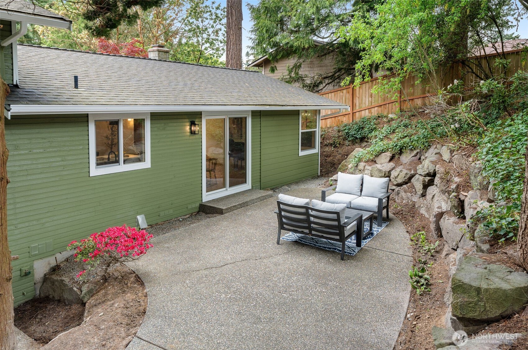 107 219th Place Southeast Bothell, WA 98021 - Photo 30 of 40