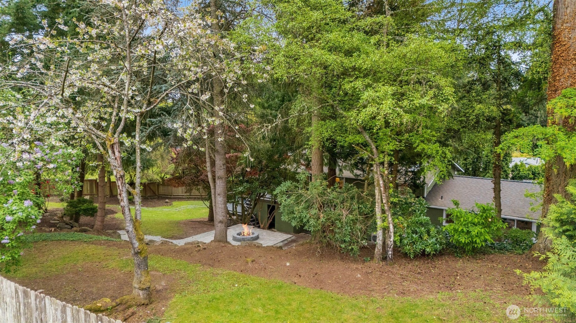 107 219th Place Southeast Bothell, WA 98021 - Photo 39 of 40