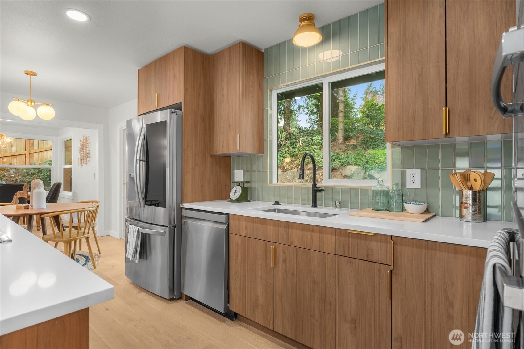 107 219th Place Southeast Bothell, WA 98021 - Photo 7 of 40