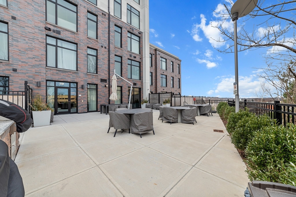 191 Washington Street, Unit 617 Boston, MA 02135 - Photo 40 of 41