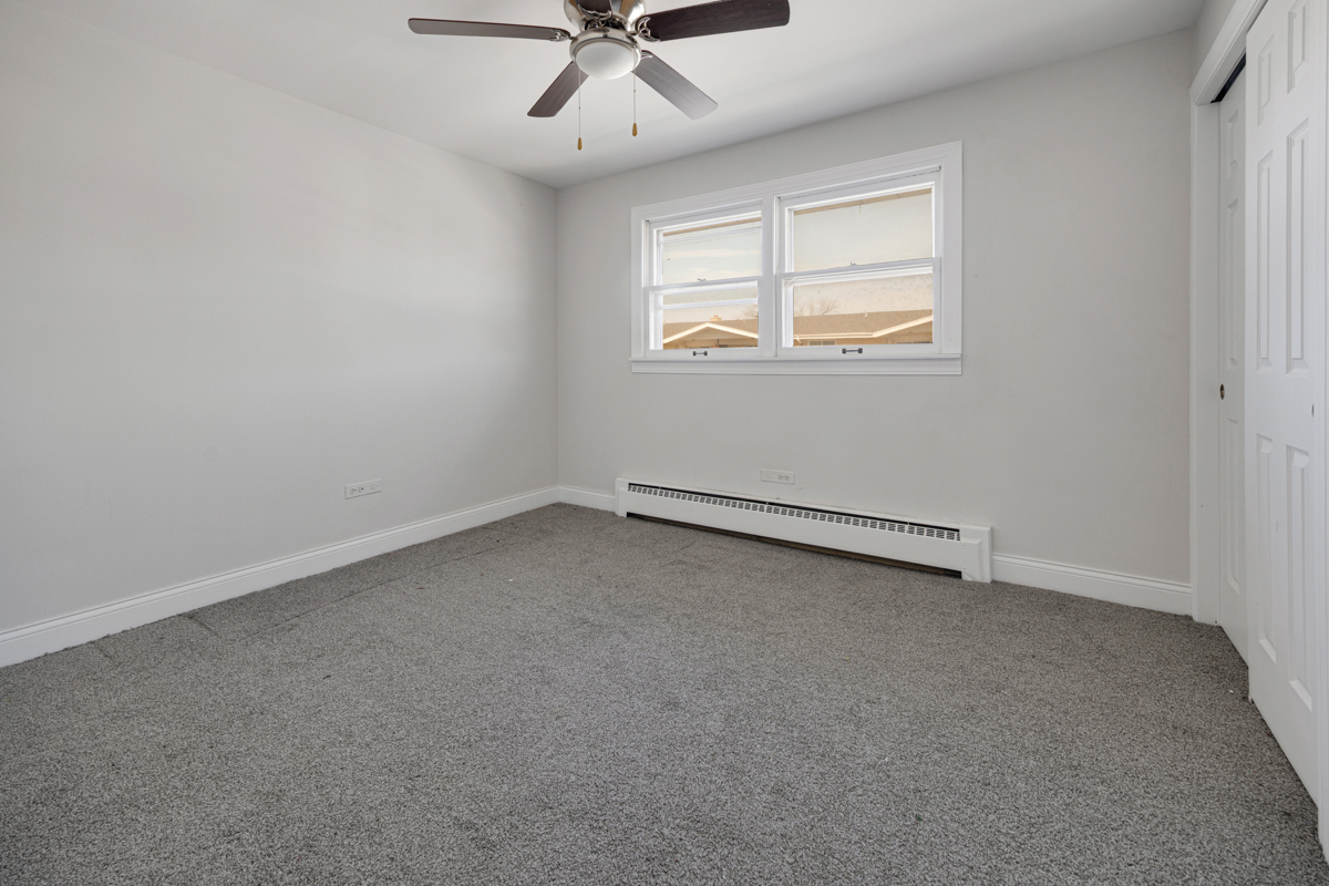 18318 Exchange Avenue, Unit 2F Lansing, IL 60438 - Photo 18 of 20