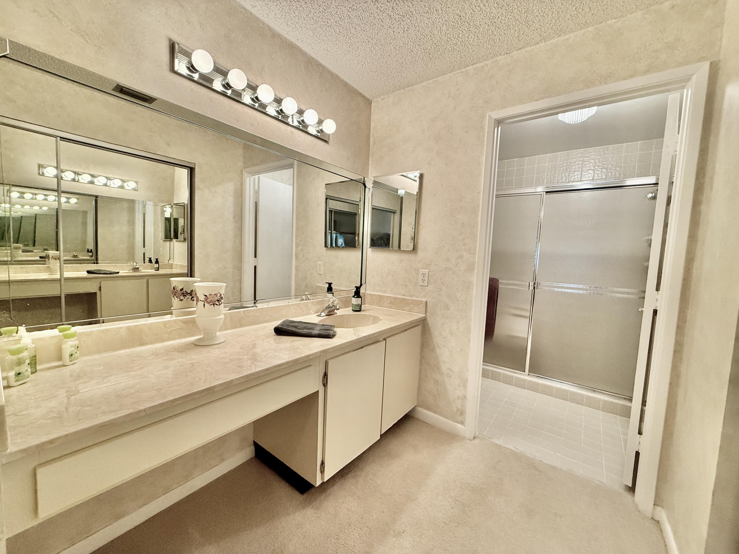 8620 Jasmine Way Boca Raton, FL 33496 - Photo 13 of 19 8620 Jasmine Way