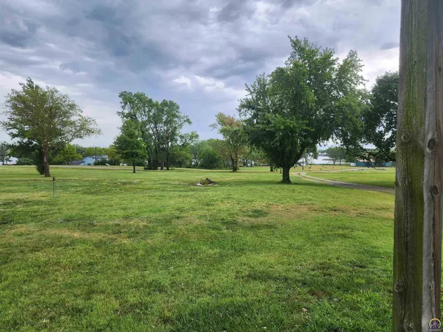 $52,500 | 80 Eureka Lake Road, Eureka, KS 67045