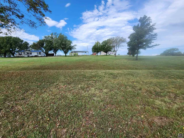 $52,500 | 80 Eureka Lake Road, Eureka, KS 67045