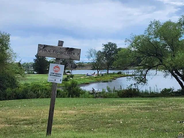 $52,500 | 80 Eureka Lake Road, Eureka, KS 67045