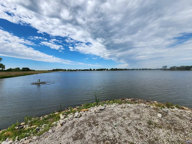 $52,500 | 80 Eureka Lake Road, Eureka, KS 67045