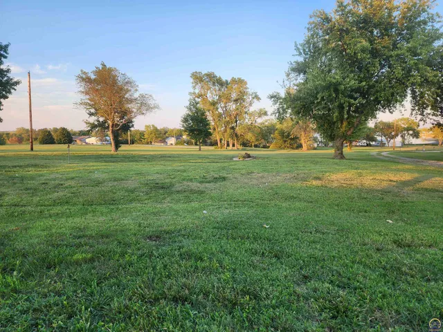 $52,500 | 80 Eureka Lake Road, Eureka, KS 67045