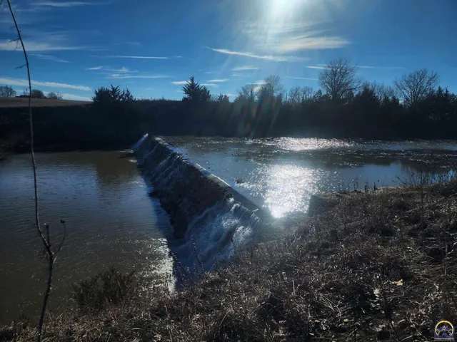 $52,500 | 80 Eureka Lake Road, Eureka, KS 67045