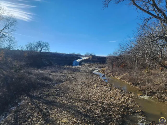 $52,500 | 80 Eureka Lake Road, Eureka, KS 67045