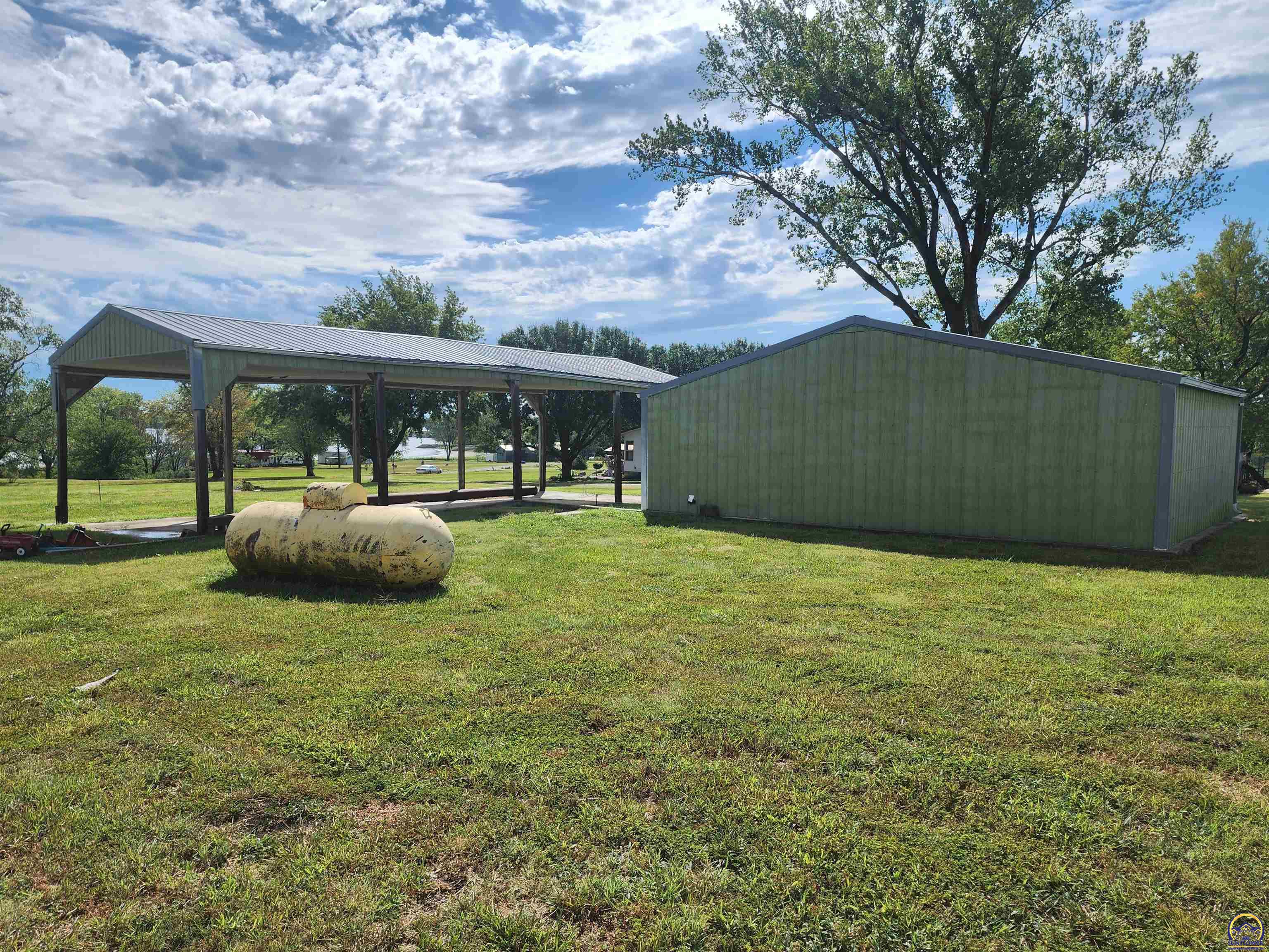 80 Eureka Lake Road Eureka, KS 67045 - Photo 8 of 48