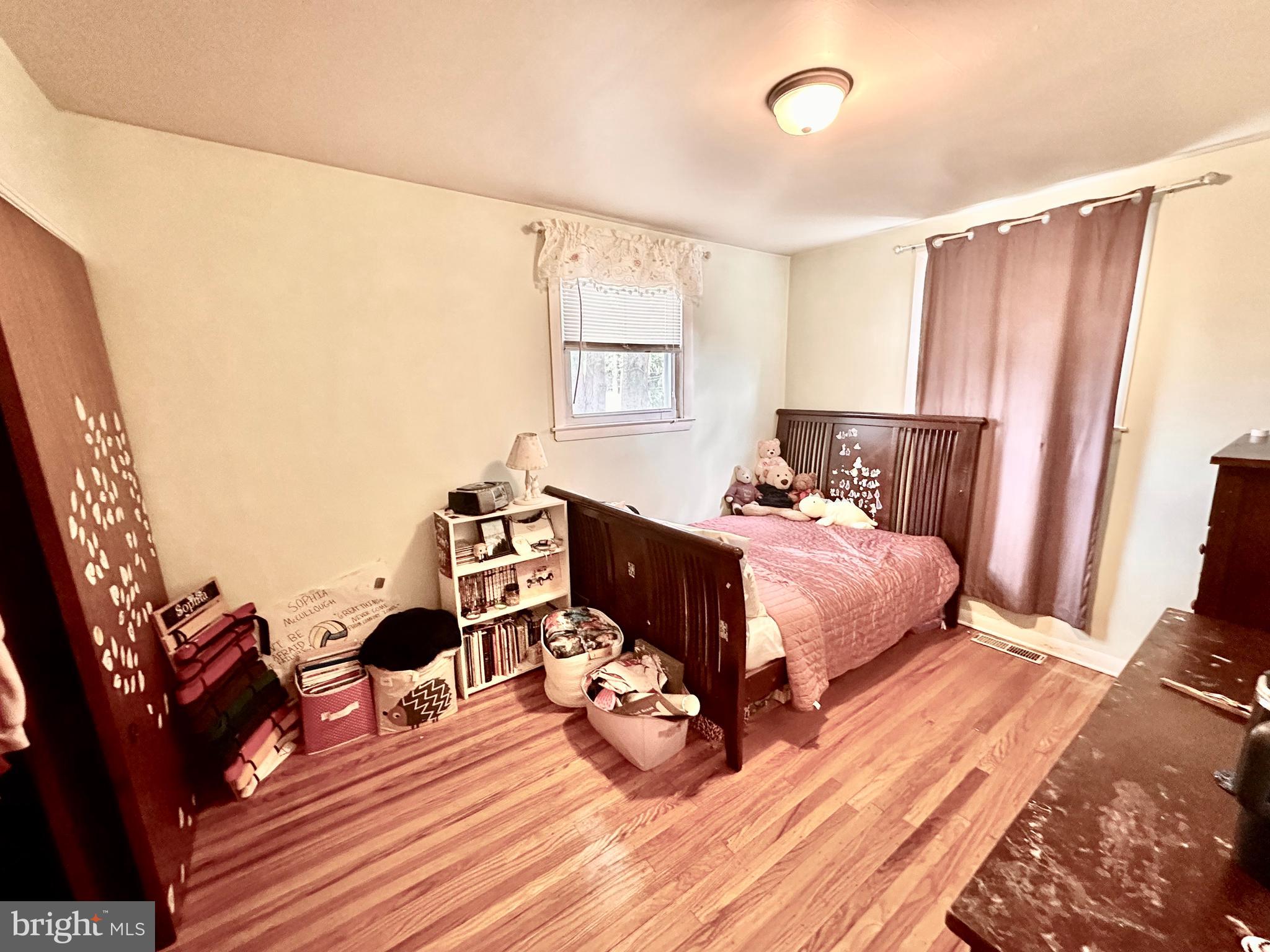 904 Scotia Road Philadelphia, PA 19128 - Photo 18 of 25