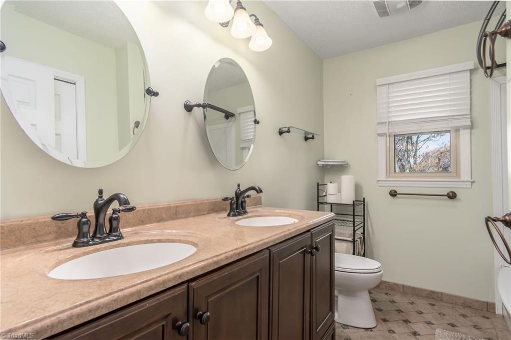610 Cedarbrook Road Jonesville, NC 28642 - Photo 11 of 19 Gallery Image 11