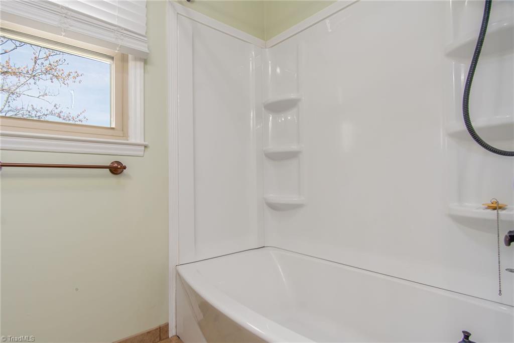610 Cedarbrook Road Jonesville, NC 28642 - Photo 12 of 19 Gallery Image 12
