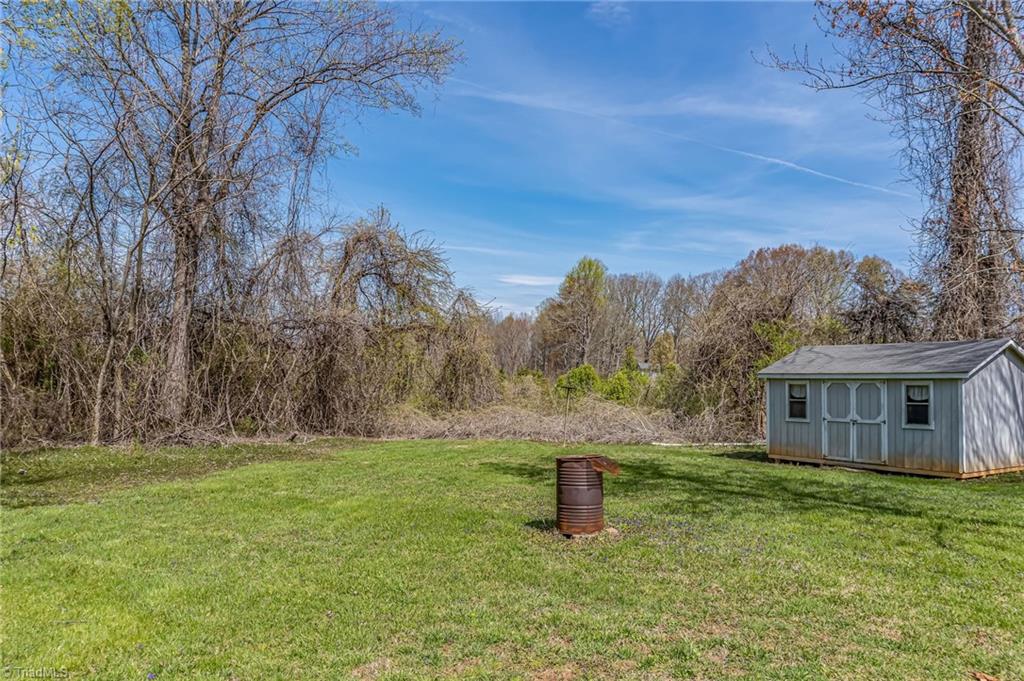610 Cedarbrook Road Jonesville, NC 28642 - Photo 17 of 19 Gallery Image 17