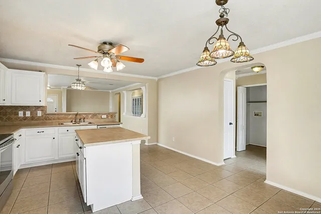 $215,000 | 8840 Staghorn, Converse, TX 78109