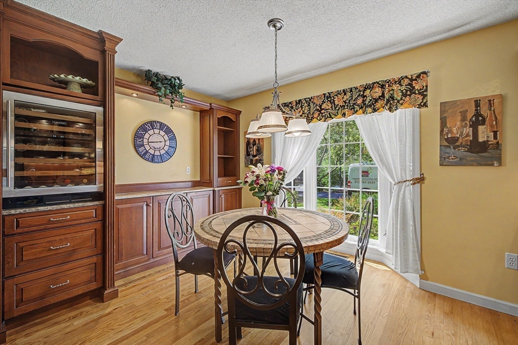16 Hickory Hill, Unit 16 West Springfield, MA 01089 - Photo 9 of 42