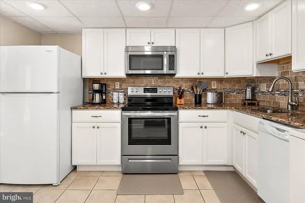 $525,000 | 11000 Coastal Highway, Unit 403, Ocean City, MD 21842