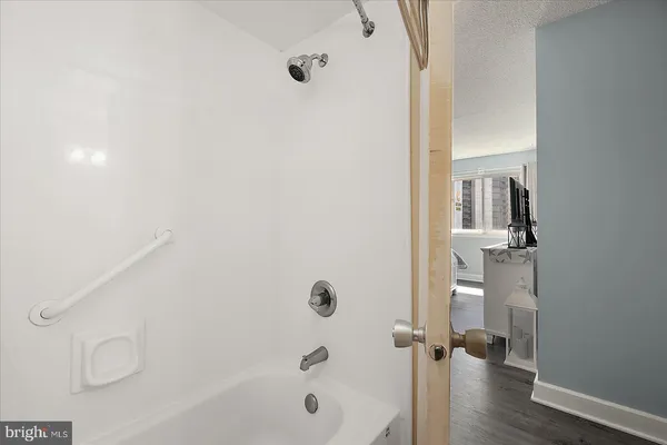 $525,000 | 11000 Coastal Highway, Unit 403, Ocean City, MD 21842