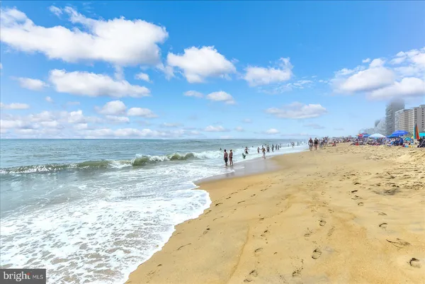 $525,000 | 11000 Coastal Highway, Unit 403, Ocean City, MD 21842