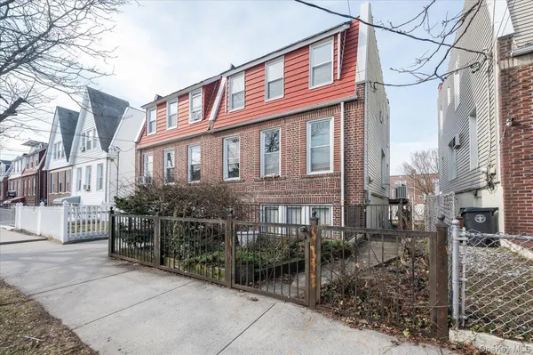 $639,000 | 249 Quincy Avenue | Throgs Neck