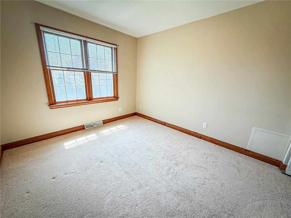 213 Seminole Trail Butler, PA 16001 - Photo 19 of 48