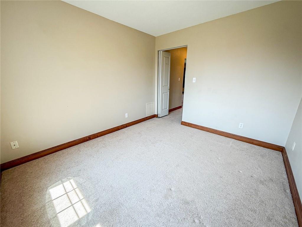 213 Seminole Trail Butler, PA 16001 - Photo 20 of 48