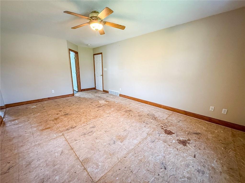 213 Seminole Trail Butler, PA 16001 - Photo 27 of 48