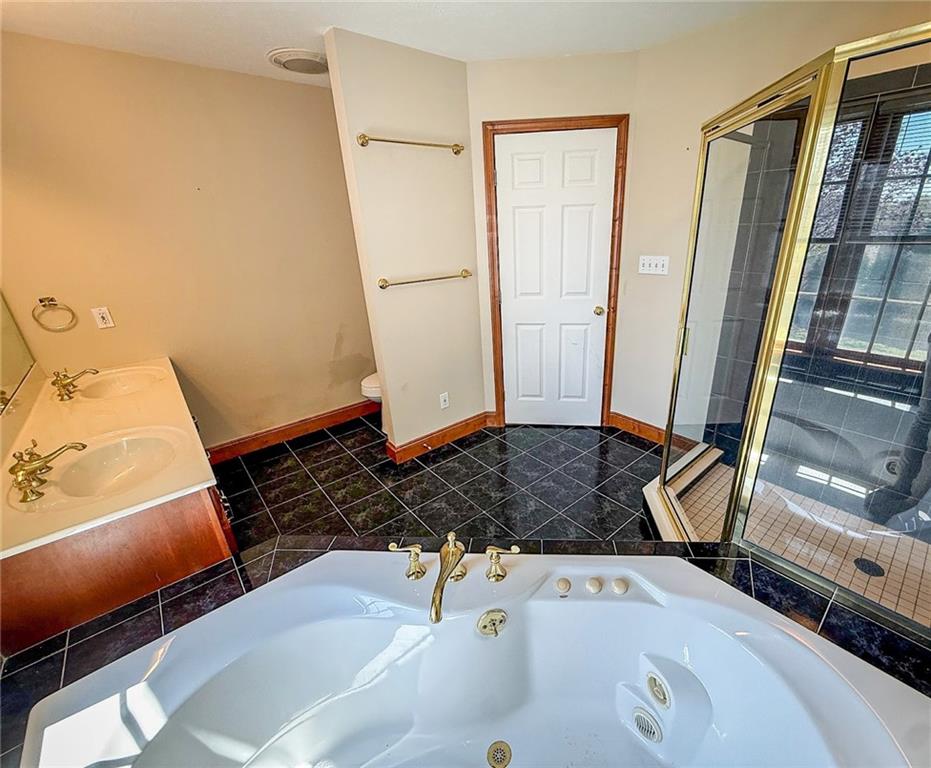 213 Seminole Trail Butler, PA 16001 - Photo 28 of 48
