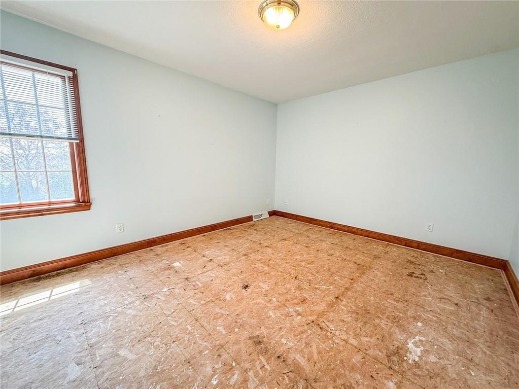 213 Seminole Trail Butler, PA 16001 - Photo 32 of 48