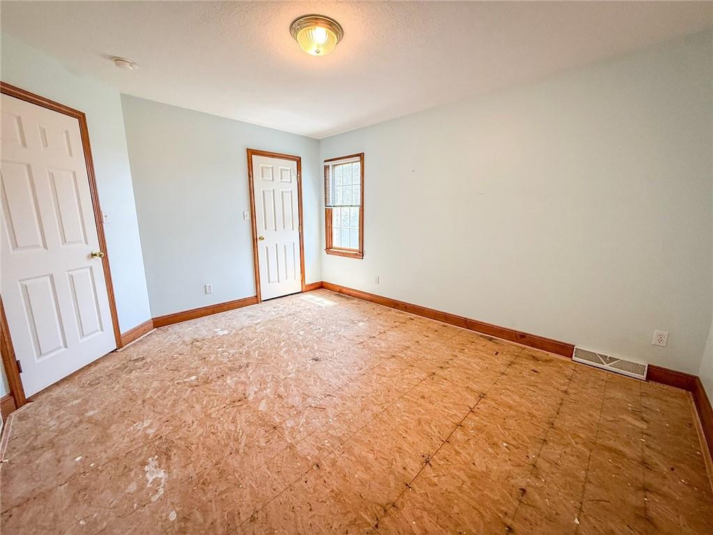 213 Seminole Trail Butler, PA 16001 - Photo 33 of 48