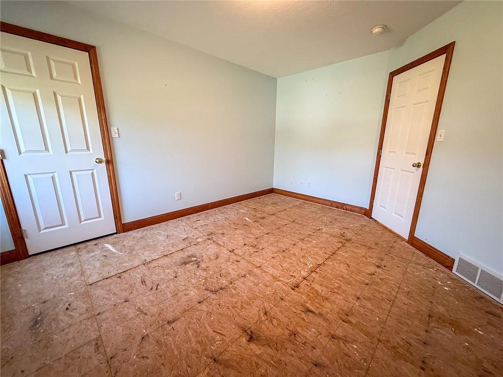 213 Seminole Trail Butler, PA 16001 - Photo 38 of 48
