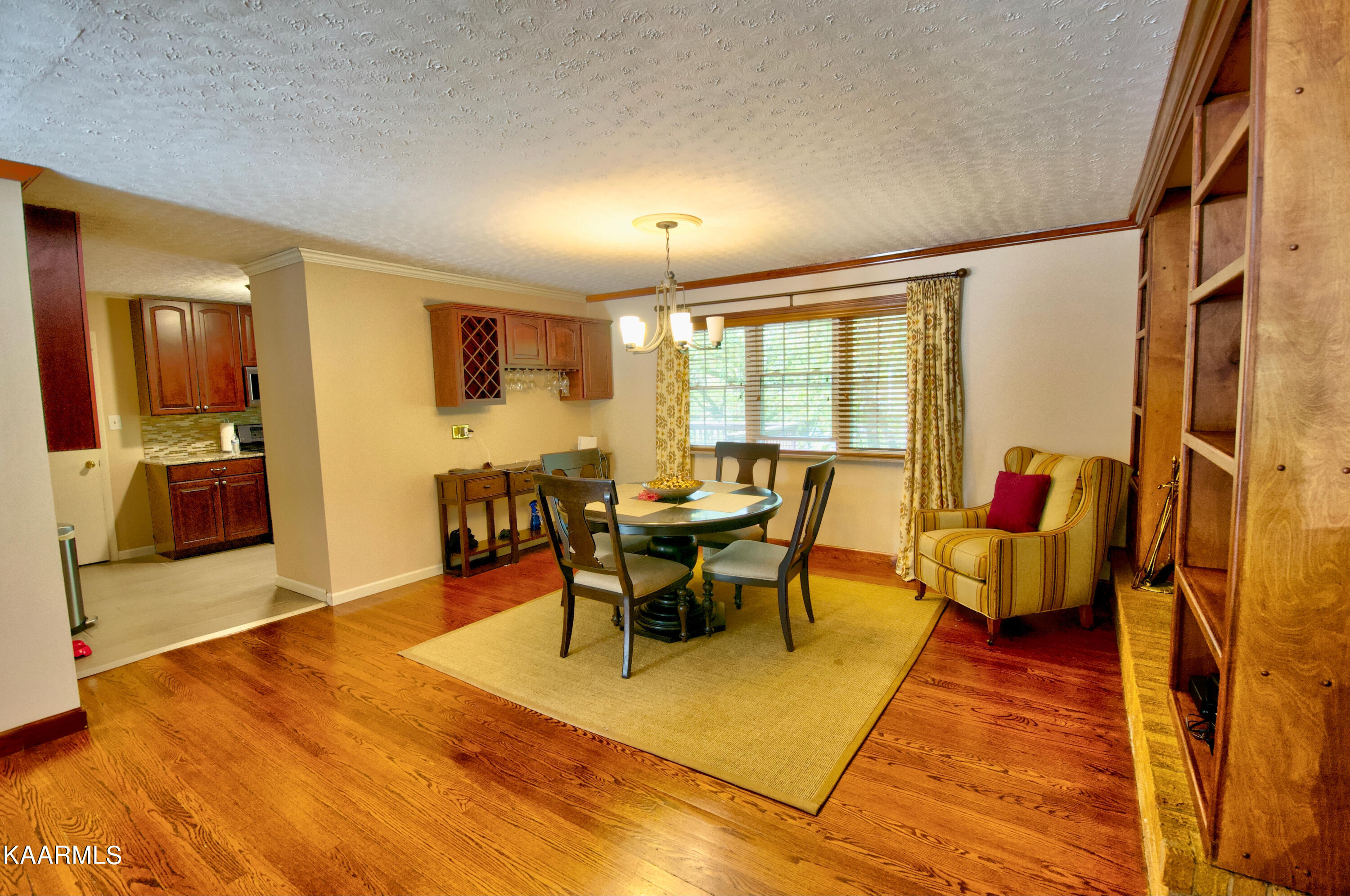8405 Heiskell Road Powell, TN 37849 - Photo 4 of 12 Dining Area
