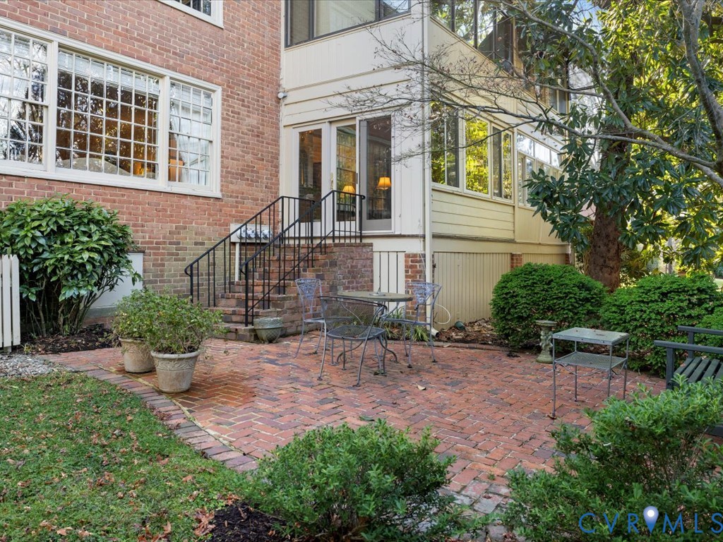 6161 River Road, Unit 36 Richmond, VA 23226 - Photo 27 of 37 Private, park-like back yard and patio