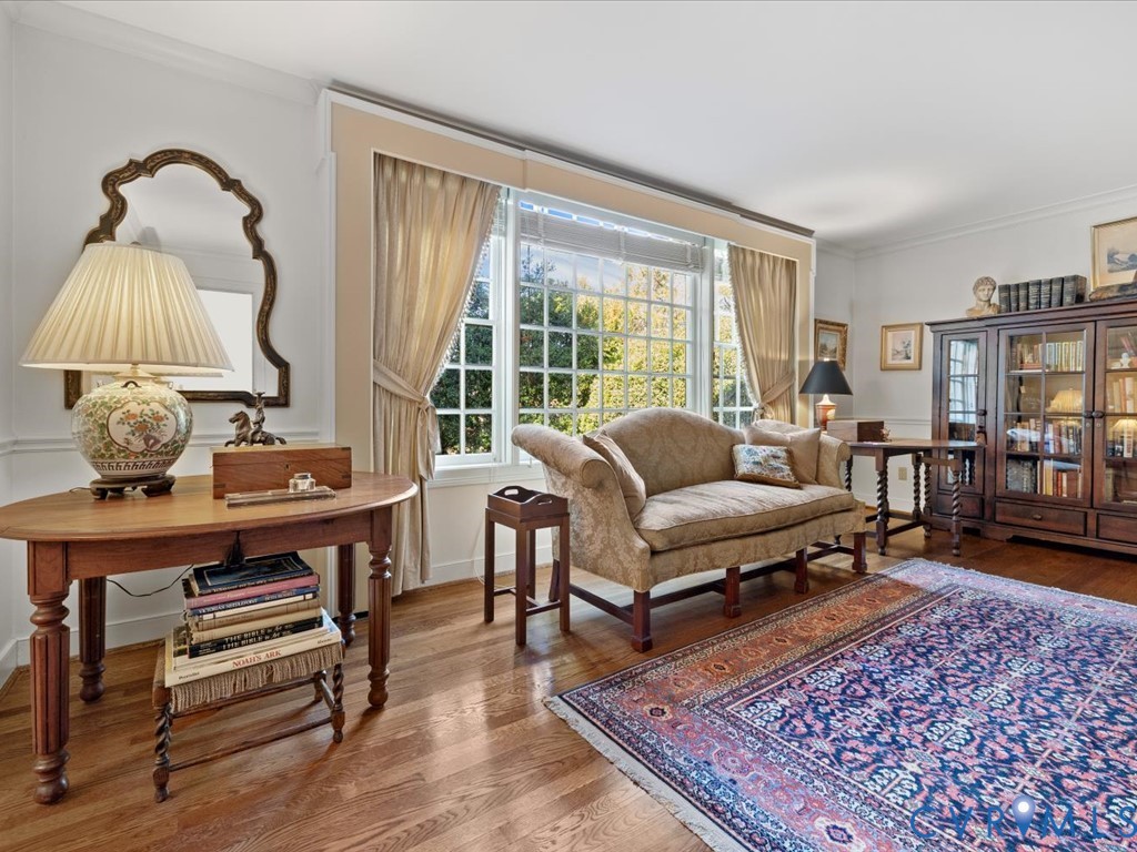 6161 River Road, Unit 36 Richmond, VA 23226 - Photo 7 of 37 Living room with hardwood flooring