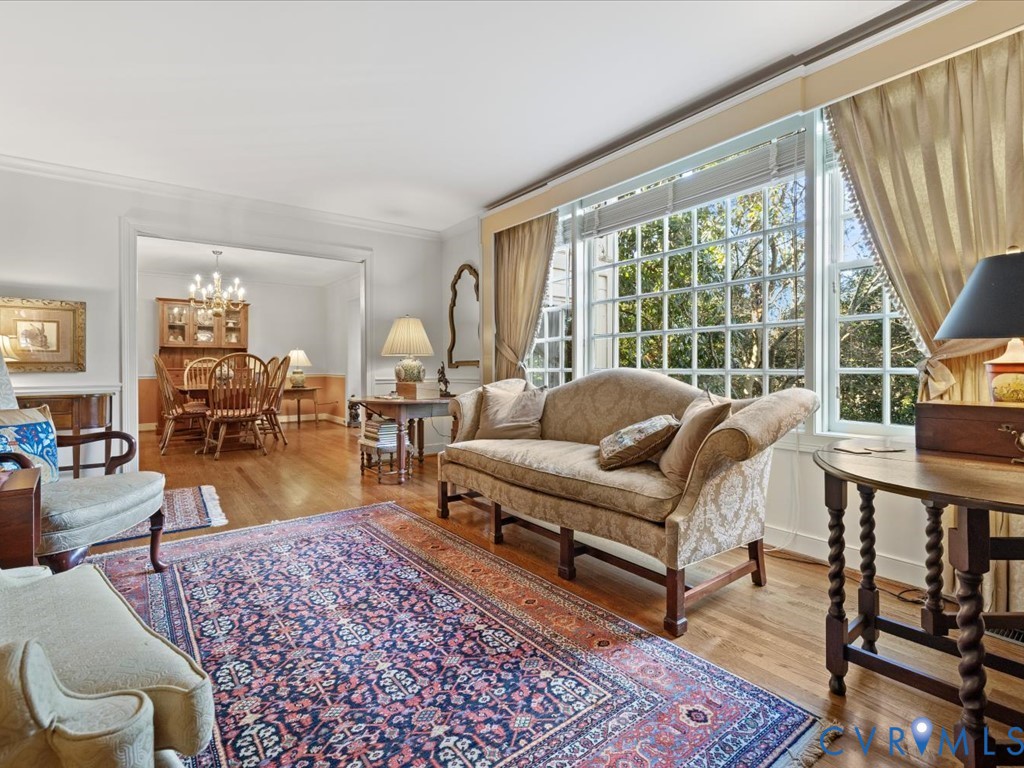 6161 River Road, Unit 36 Richmond, VA 23226 - Photo 10 of 37 View from living room into dining room